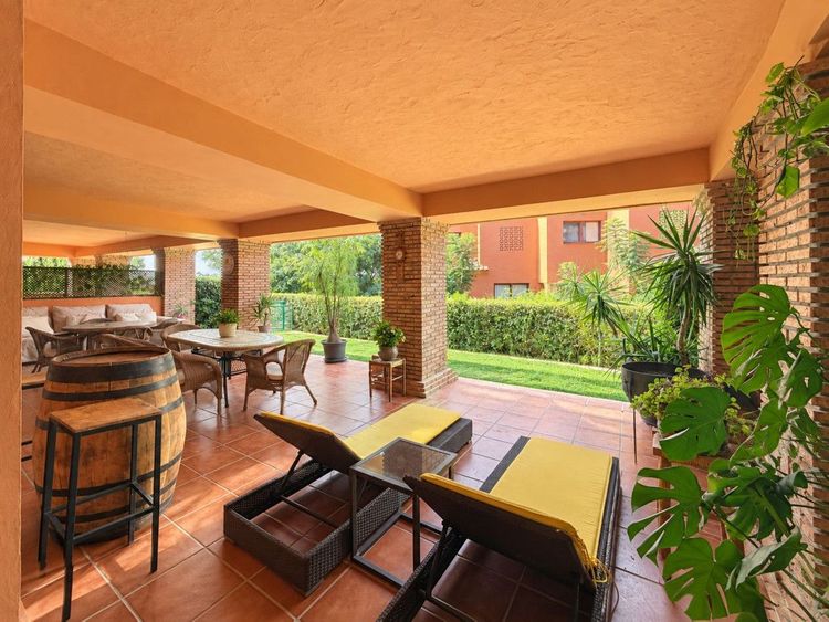 Apartment | Resale in Casares Playa in Casares Playa, Costa del Sol - Photo 3
