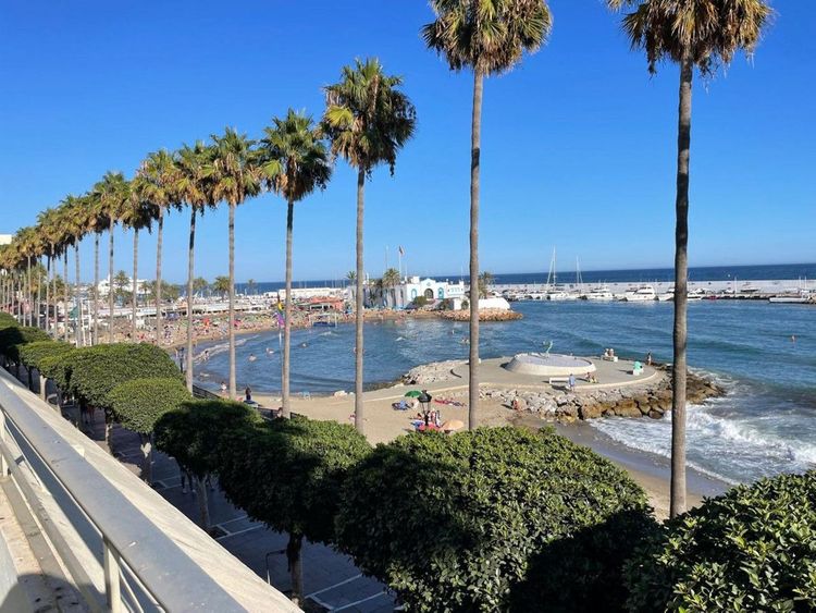 Penthouse | Resale in Marbella - Development photo 1