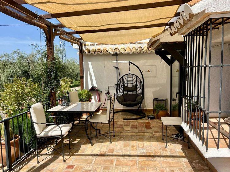 House | Resale in Villanueva de Algaidas in Villanueva de Algaidas, Costa del Sol - Photo 3