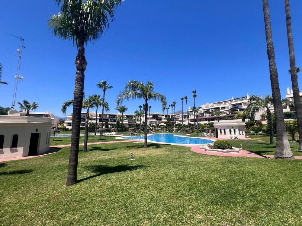 Apartment | Resale in Puerto Banús in Puerto Banús, Costa del Sol - Main property photo