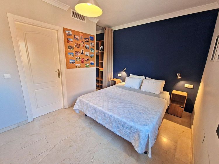 Penthouse | Resale in Elviria in Elviria, Costa del Sol - Photo 4