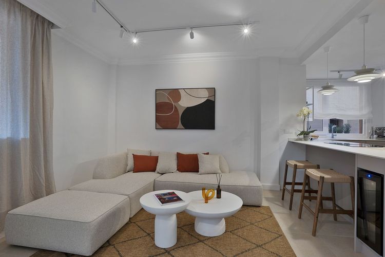 Apartment | Resale in El Paraiso - Development photo 1