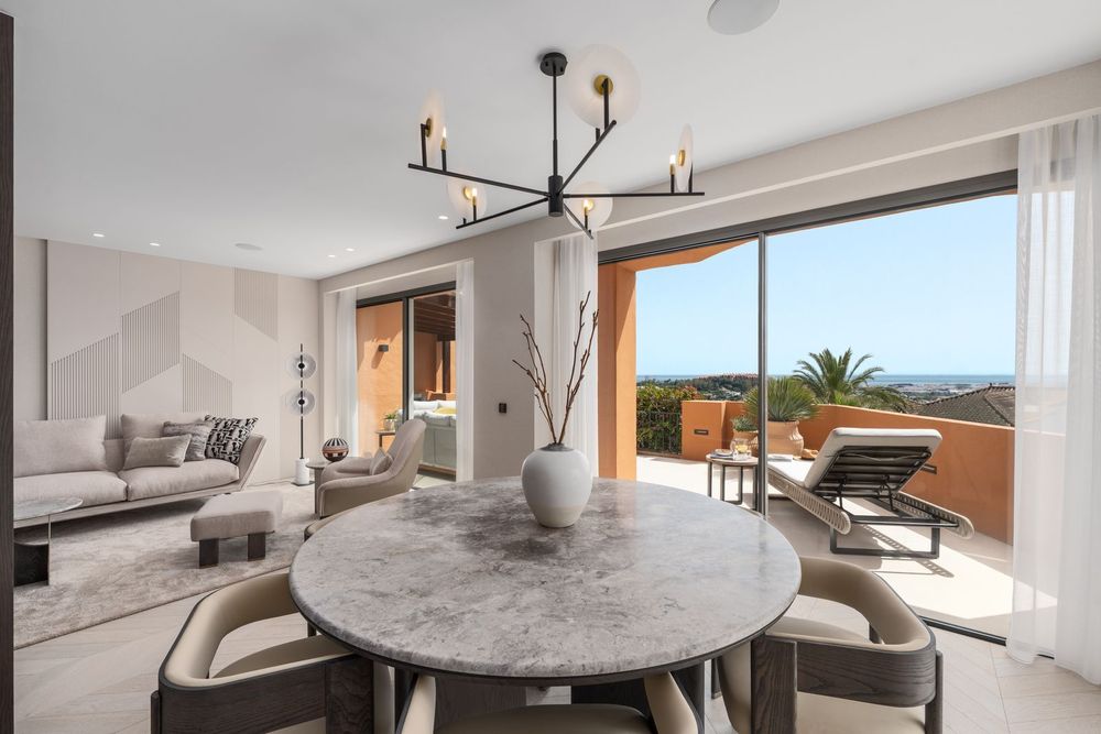 Apartment | Resale in Nueva Andalucía in Nueva Andalucía Others, Costa del Sol - Main property photo