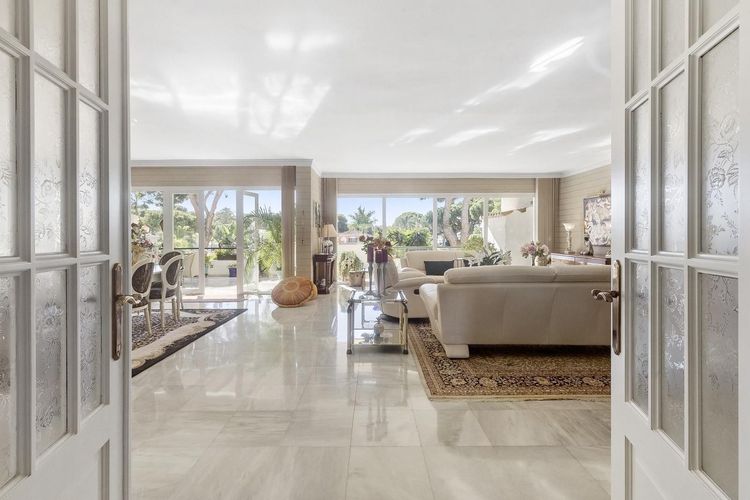 Apartment | Resale in El Presidente in El Presidente, Costa del Sol - Photo 4