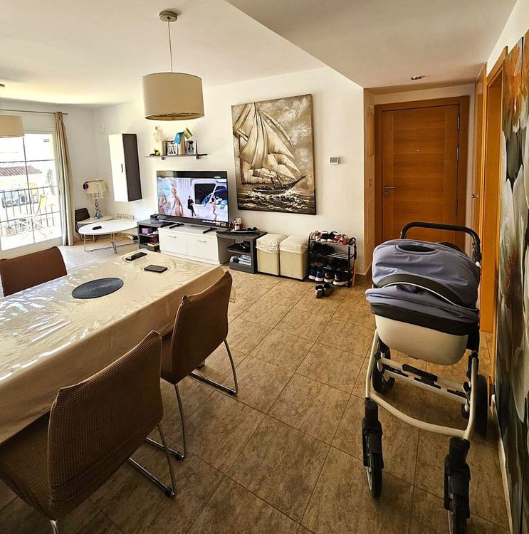 Apartment | Resale in Estepona in Estepona, Costa del Sol - Photo 2