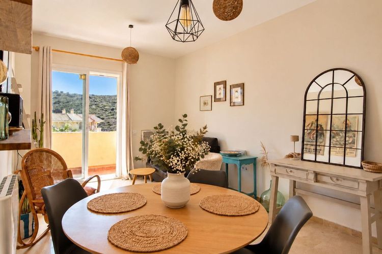 Apartment | Resale in Manilva in Manilva Others, Costa del Sol - Photo 4