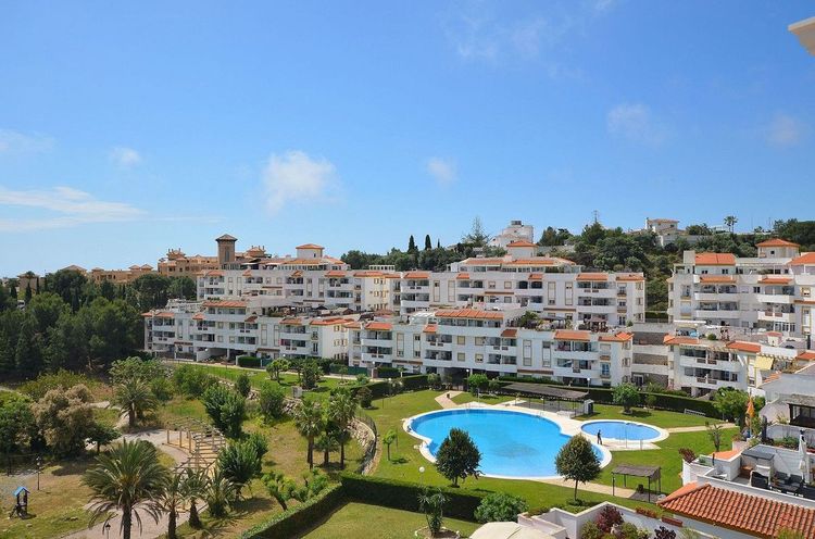 Penthouse | Resale in Benalmadena Pueblo in Benalmadena Pueblo, Costa del Sol - Photo 5
