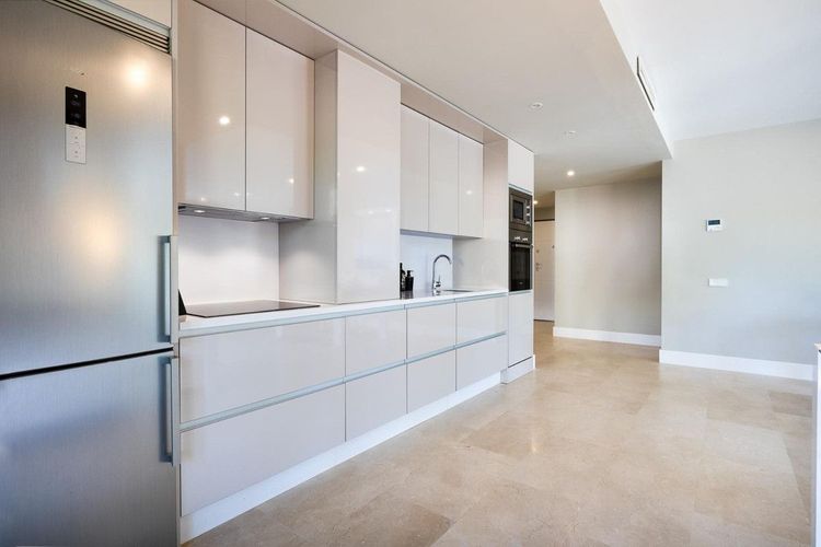Apartment | Resale in Selwo in Selwo, Costa del Sol - Photo 4