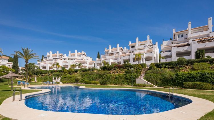 Apartment | Resale in Marbella - Development photo 1