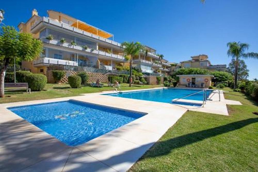 Apartment | Resale in Cabopino in Cabopino, Costa del Sol - Main property photo