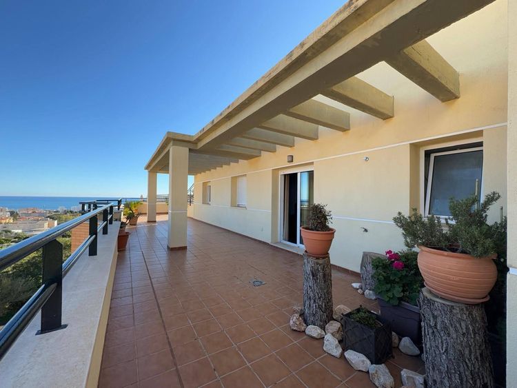 Penthouse | Resale in Torremolinos in Torremolinos, Costa del Sol - Photo 2