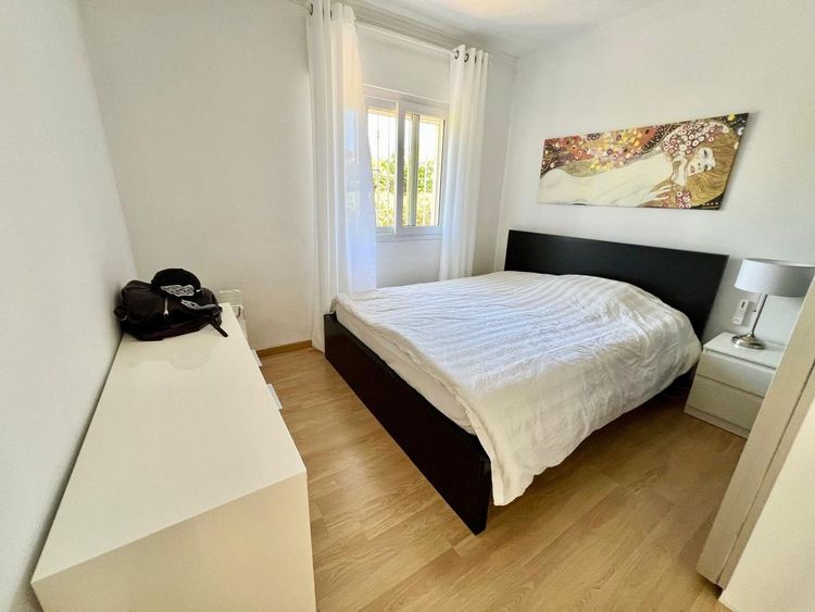 House | Resale in El Faro in El Faro, Costa del Sol - Photo 5