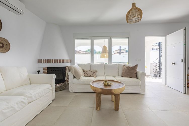 House | Resale in Costabella - Development photo 1