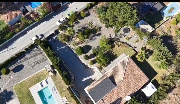 House | Resale in Alhaurín de la Torre in Alhaurín de la Torre, Costa del Sol - Photo 5