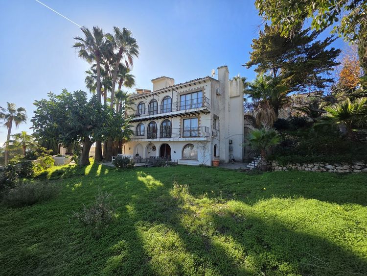 House | Resale in Torrenueva - Development photo 1