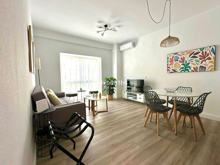 listing card gallery