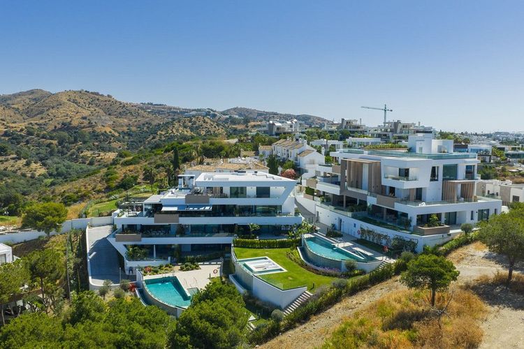 Apartment | Resale in Marbella in Marbella Others, Costa del Sol - Photo 3