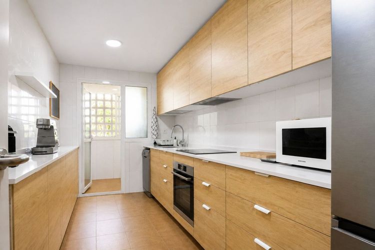 Apartment | Resale in La Alcaidesa in La Alcaidesa, Costa del Sol - Photo 4
