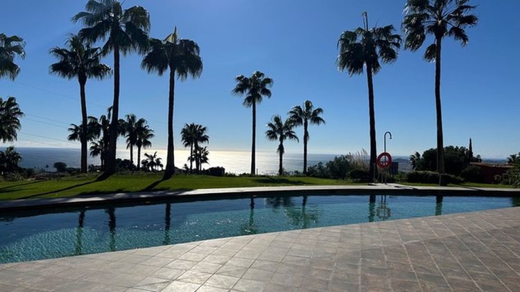 Penthouse | Resale in Fuengirola - Development photo 1