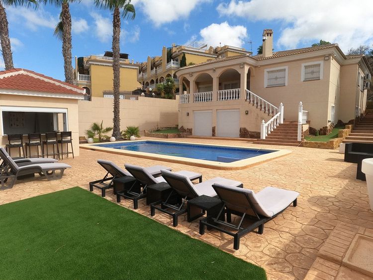 House | Resale in Algorfa in Algorfa, Costa Blanca - Photo 3