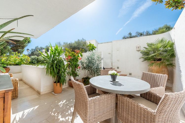 Apartment | Resale in Río Real in Río Real, Costa del Sol - Photo 3