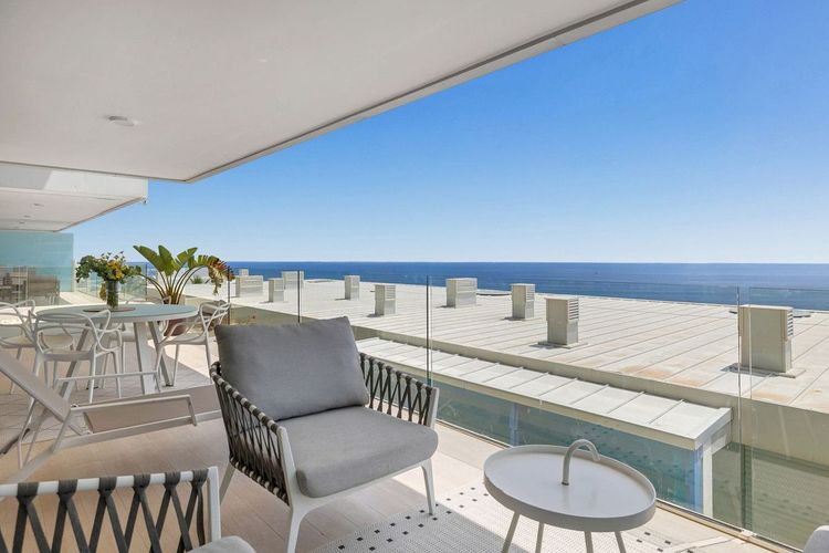 Apartment | Resale in Fuengirola in Fuengirola Others, Costa del Sol - Photo 5
