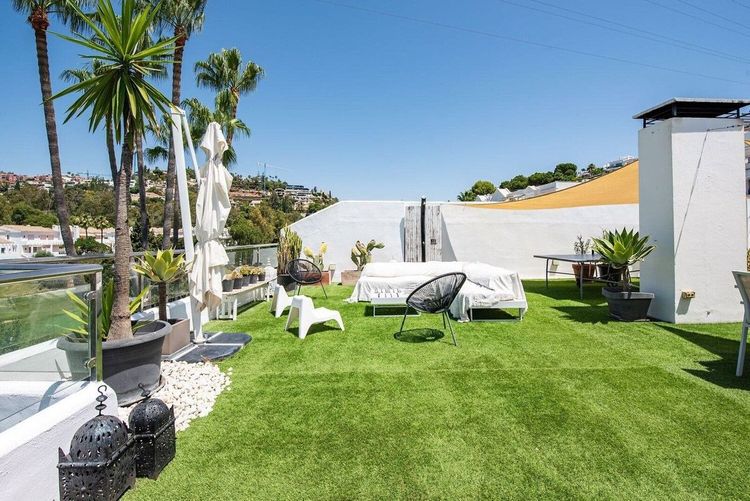 Penthouse | Resale in La Quinta in La Quinta, Costa del Sol - Photo 2