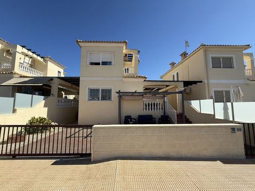 House | Resale in Lomas de Cabo Roig — Lomas de Cabo Roig, Costa Blanca