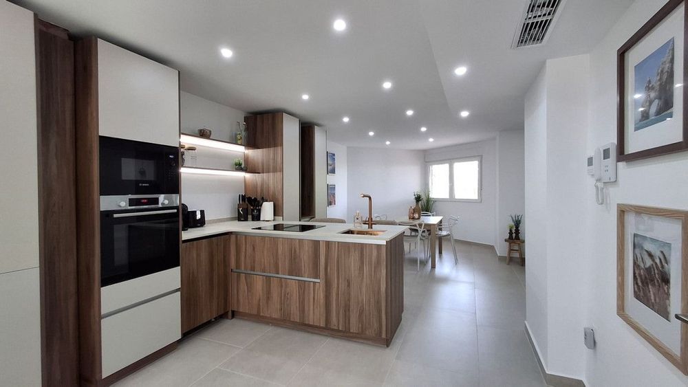 Apartment | Resale in Torrevieja in Torrevieja, Costa Blanca - Main property photo