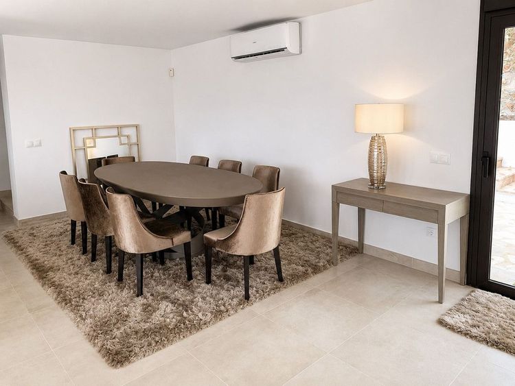 House | Resale in Fuengirola in Fuengirola Others, Costa del Sol - Photo 5