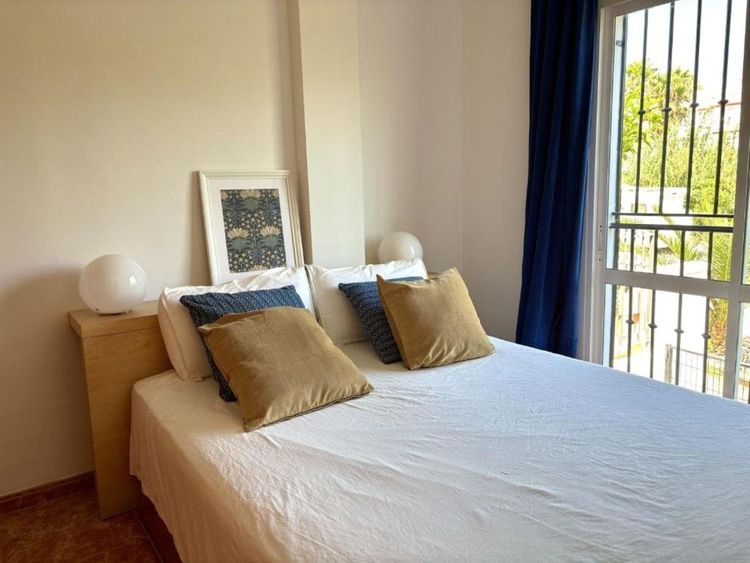 House | Resale in Nerja in Nerja, Costa del Sol - Photo 2