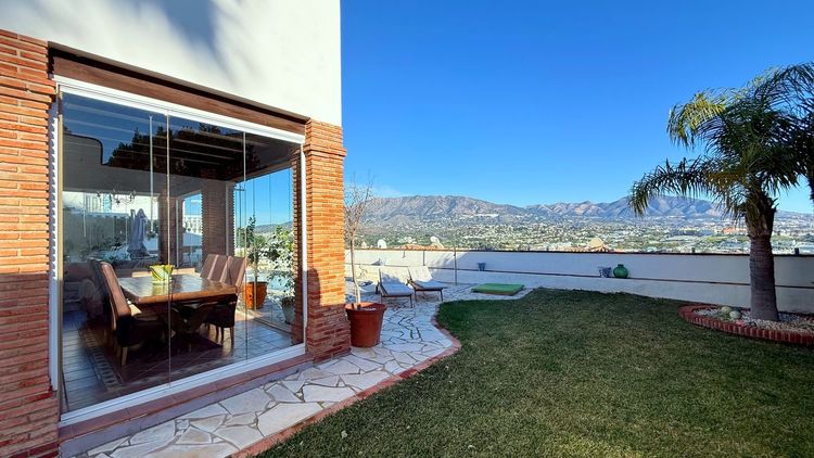 House | Resale in Mijas Costa in Mijas Costa, Costa del Sol - Photo 5