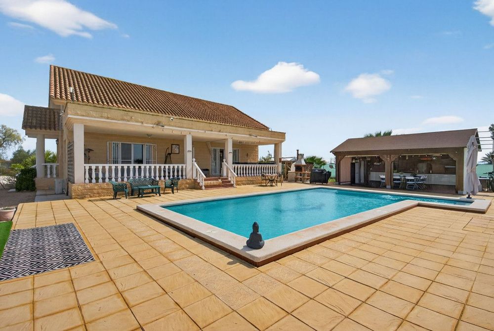 House | Resale in Crevillent in Costa Blanca - Main property photo