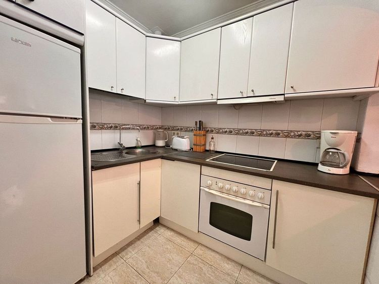 Apartment | Resale in La Cala de Mijas in La Cala de Mijas, Costa del Sol - Photo 3