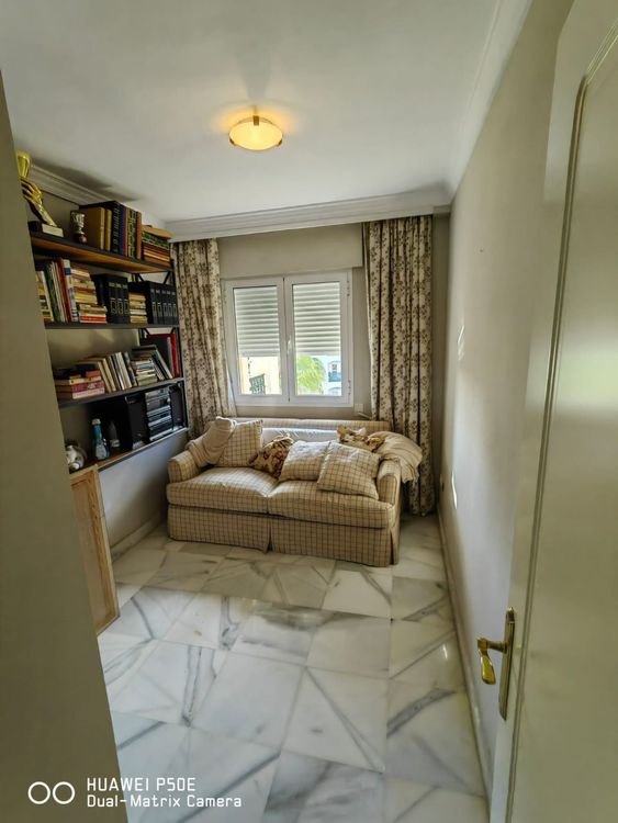 Apartment | Resale in Marbella in Marbella, Costa del Sol - Photo 5
