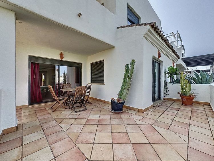 Apartment | Resale in Selwo in Selwo, Costa del Sol - Photo 5