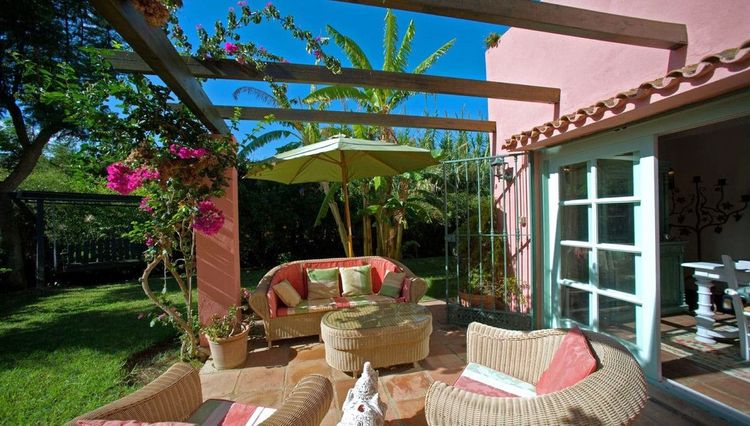 House | Resale in Estepona East Others in Estepona, Costa del Sol - Photo 4