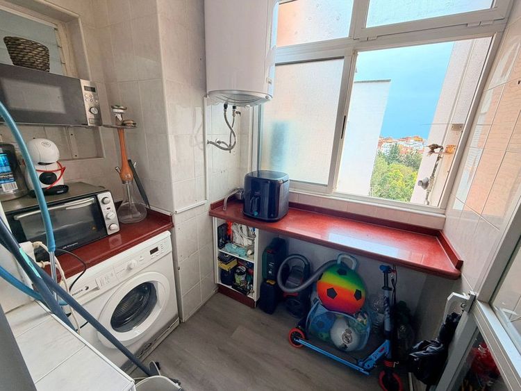 Apartment | Resale in Arroyo de la Miel in Arroyo de la Miel, Costa del Sol - Photo 5