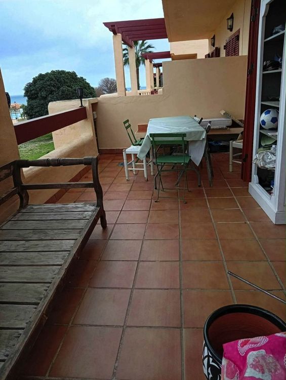 House | Resale in La Duquesa in La Duquesa, Costa del Sol - Photo 3