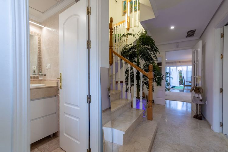 House | Resale in Mijas Costa in Mijas Costa, Costa del Sol - Photo 3