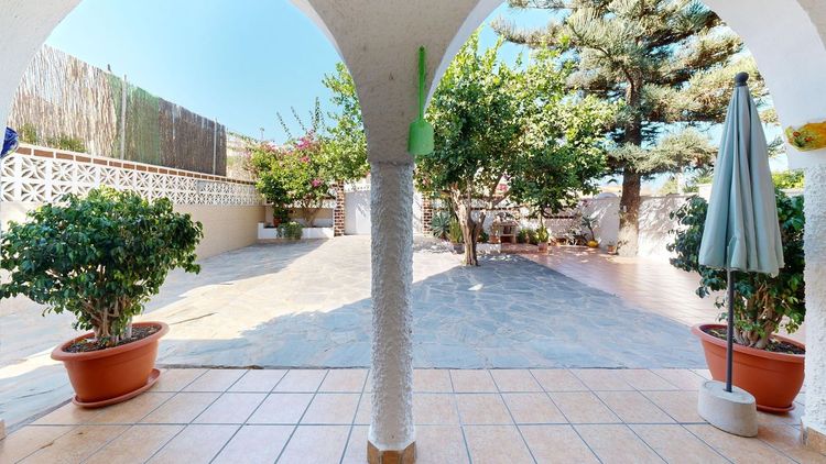 Apartment | Resale in Mijas Costa in Mijas Costa, Costa del Sol - Photo 2