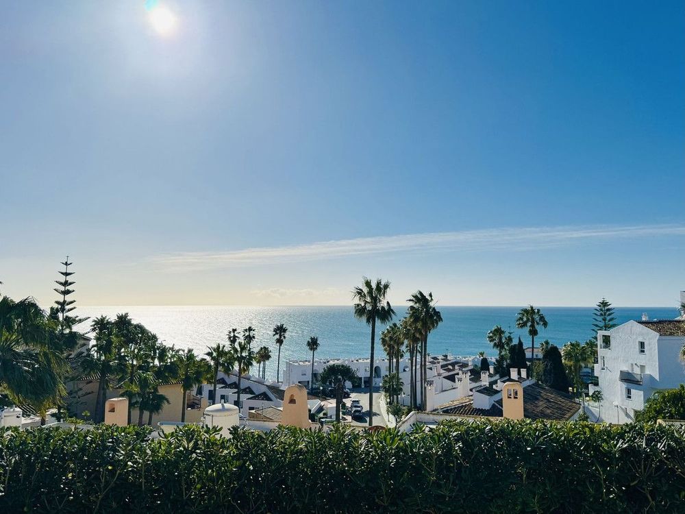 House | Resale in Mijas Costa in Mijas Costa, Costa del Sol - Main property photo