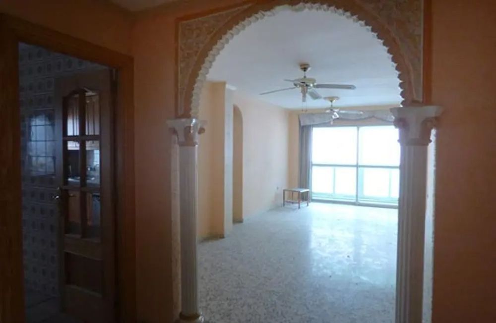 Apartment | Resale in Estepona in Estepona, Costa del Sol - Main property photo