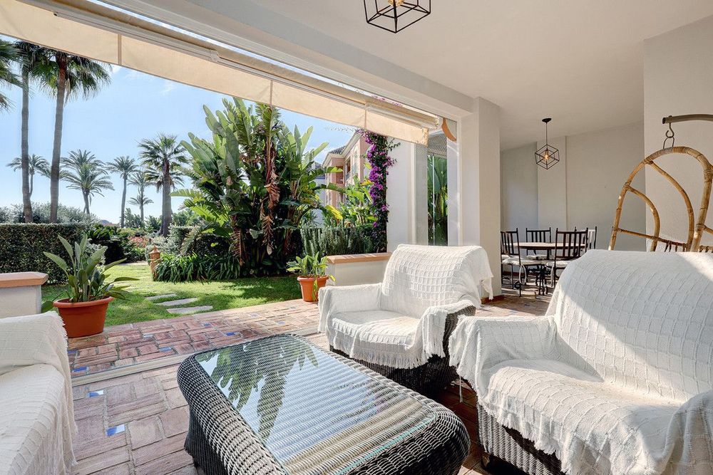 Apartment | Resale in Casares in Casares Others, Costa del Sol - Main property photo