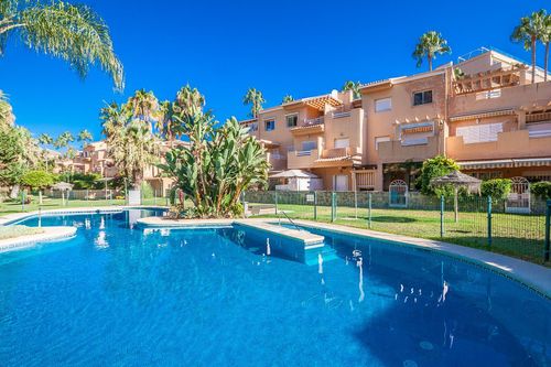 Apartment | Resale in Carib Playa — Carib Playa, Costa del Sol