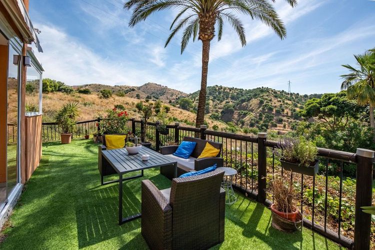 Apartment | Resale in Reserva de Marbella in Reserva de Marbella, Costa del Sol - Photo 5