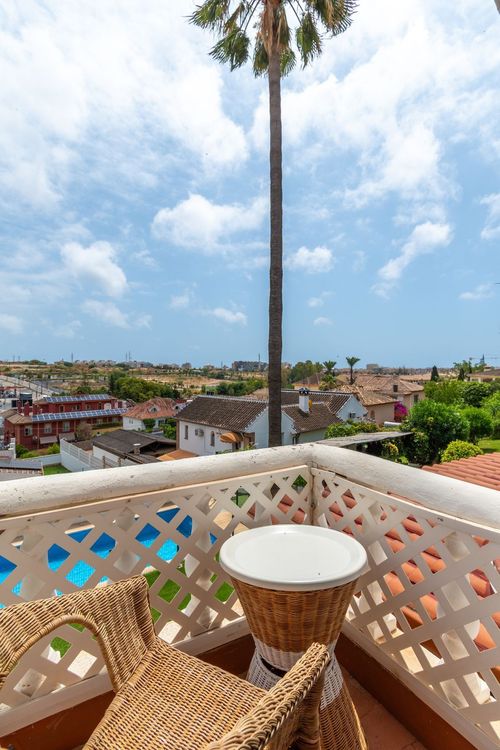 House | Resale in Mijas in Mijas Others, Costa del Sol - Photo 3