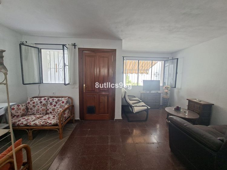 House | Resale in La Campana in La Campana, Costa del Sol - Photo 5