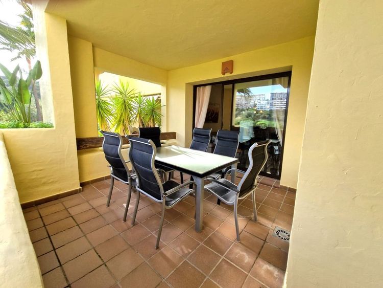 Apartment | Resale in San Luis de Sabinillas in San Luis de Sabinillas, Costa del Sol - Photo 5