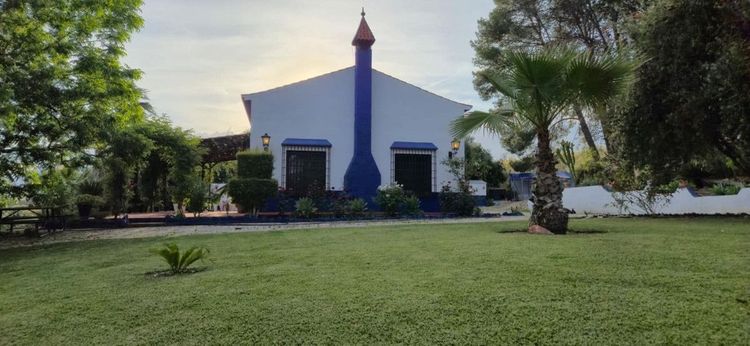 House | Resale in Cártama in Cártama, Costa del Sol - Photo 3